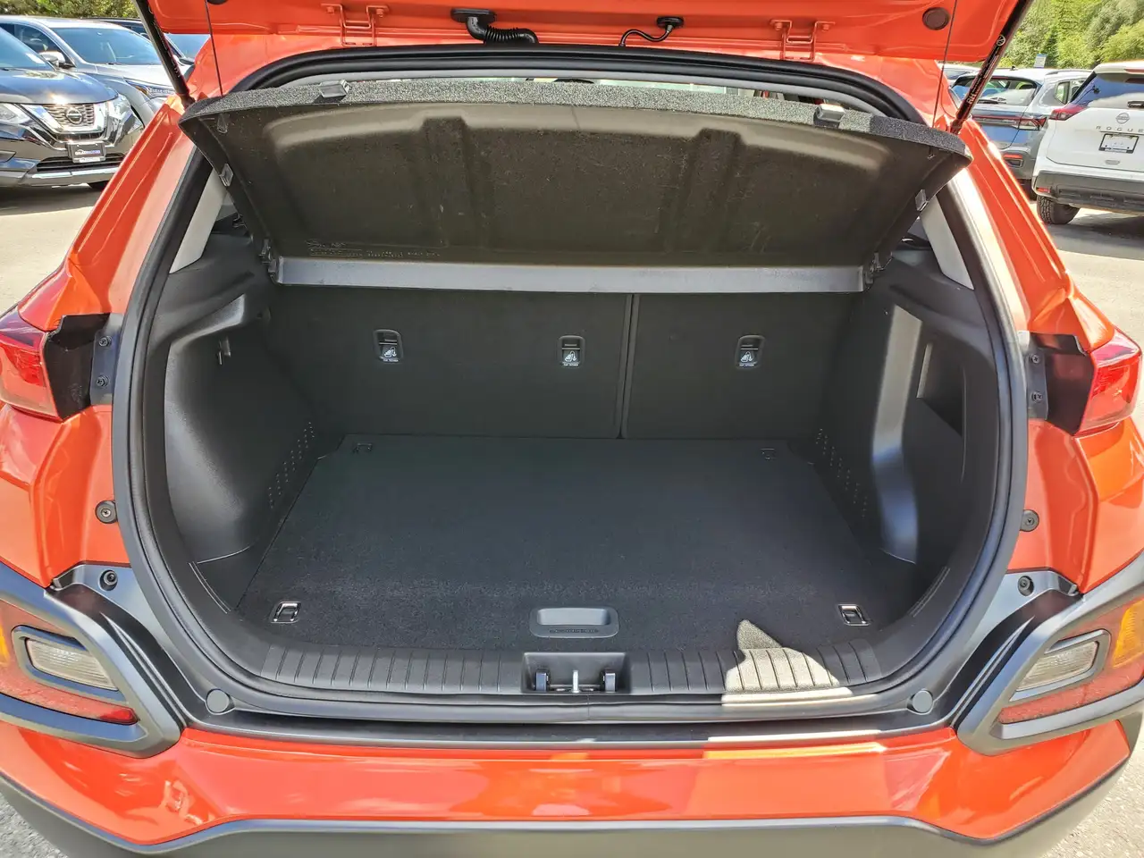 Hyundai KONA снимка Hyundai KONA