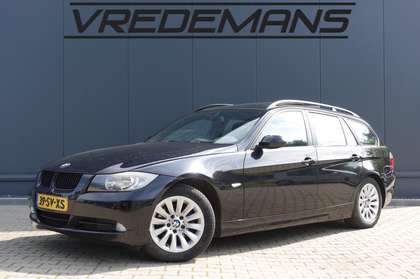 BMW 320 3-serie Touring 320i High Executive