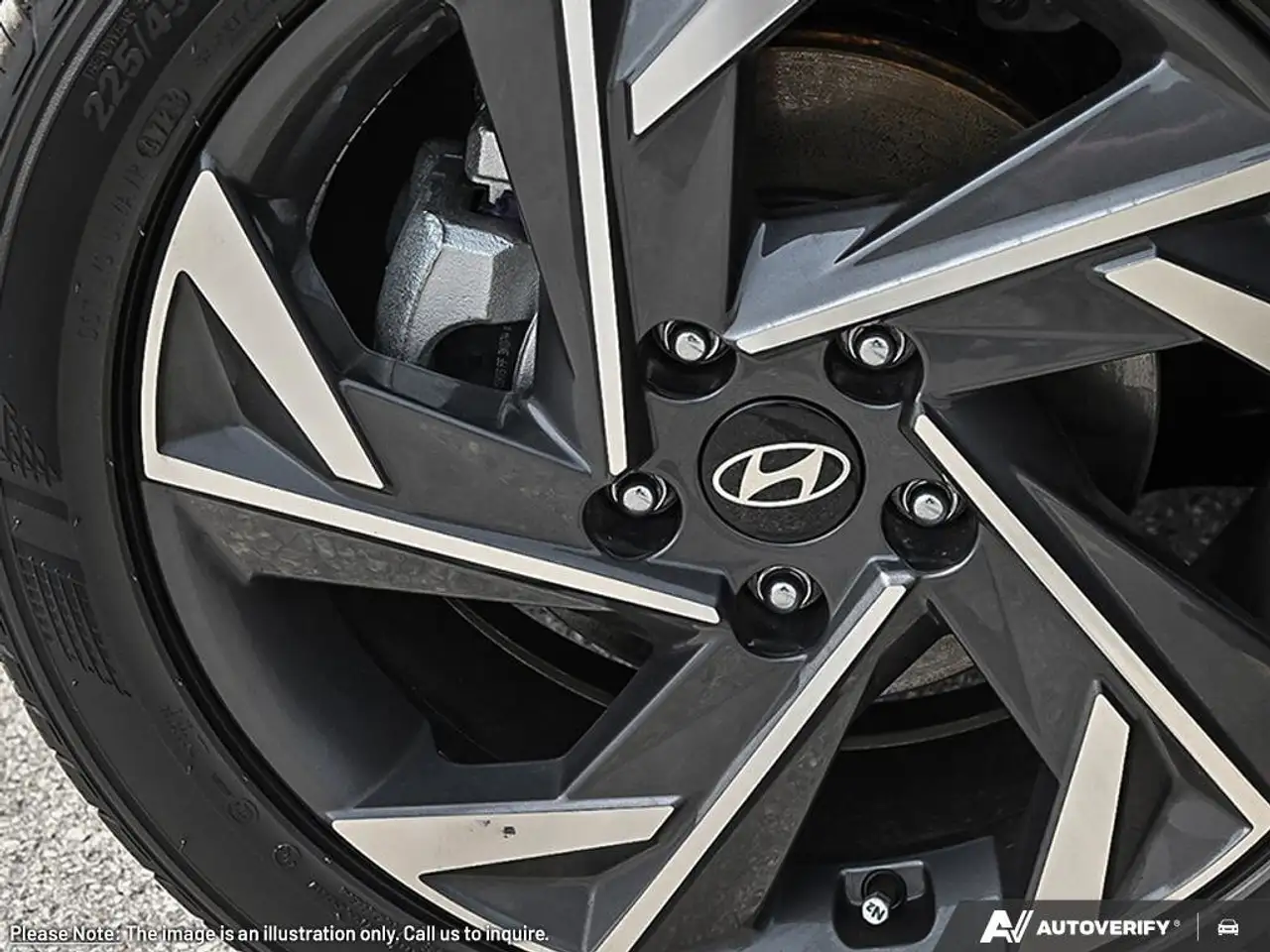 Hyundai ELANTRA photo Hyundai ELANTRA