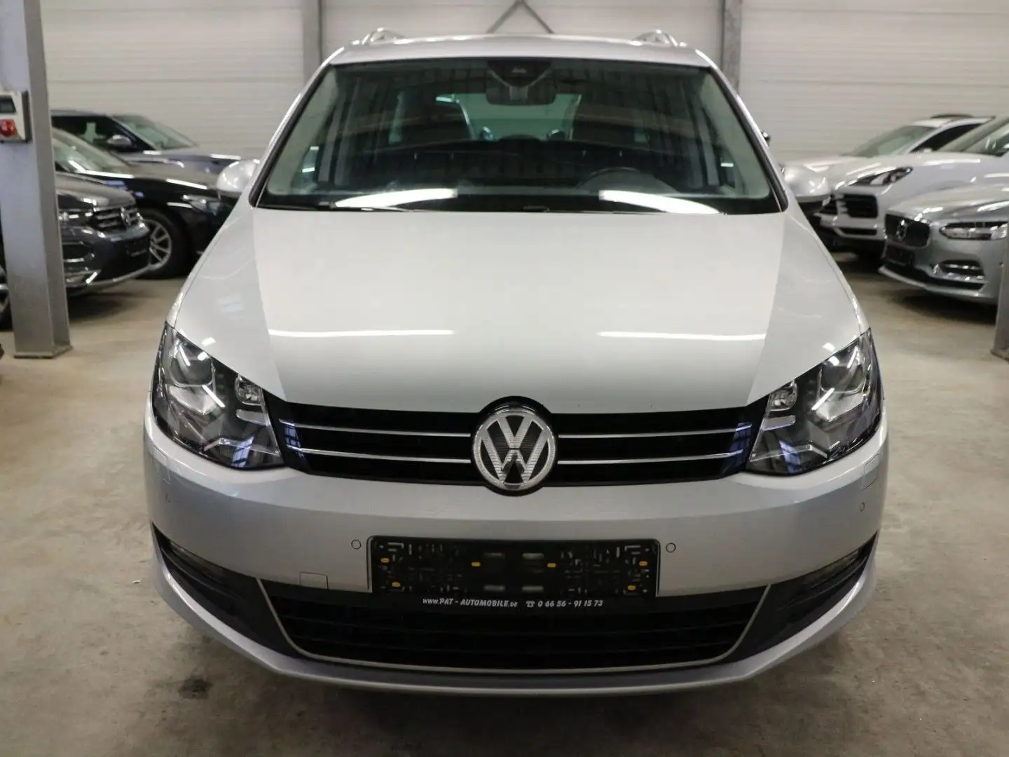 Volkswagen Sharan Join TDI DSG 7-Sitzer ACC Navi Pano Xenon Silber - 2