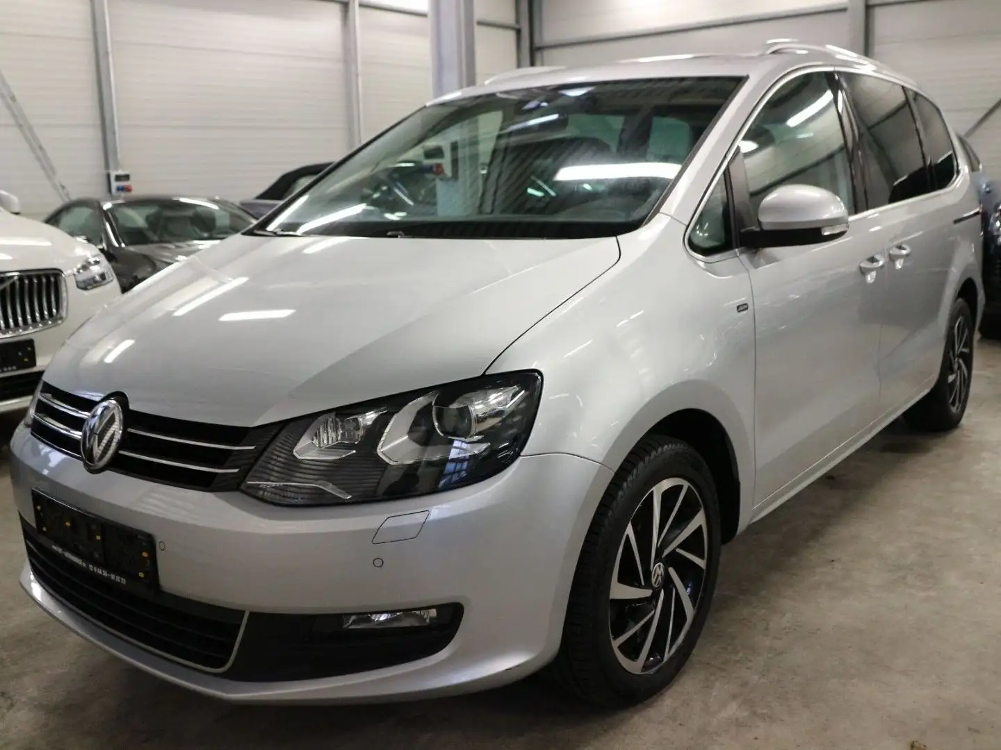 Volkswagen Sharan Join TDI DSG 7-Sitzer ACC Navi Pano Xenon Silber - 1