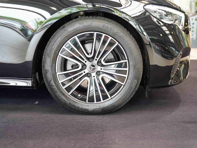 Mercedes-Benz E 200 E 200 AVANTGARDE 360° DIGITAL LIGHT Memory DAB — photo 2