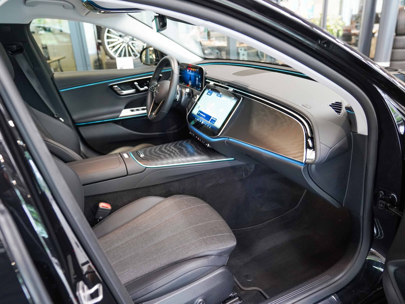 Mercedes-Benz E 200 E 200 AVANTGARDE 360° DIGITAL LIGHT Memory DAB — photo 10