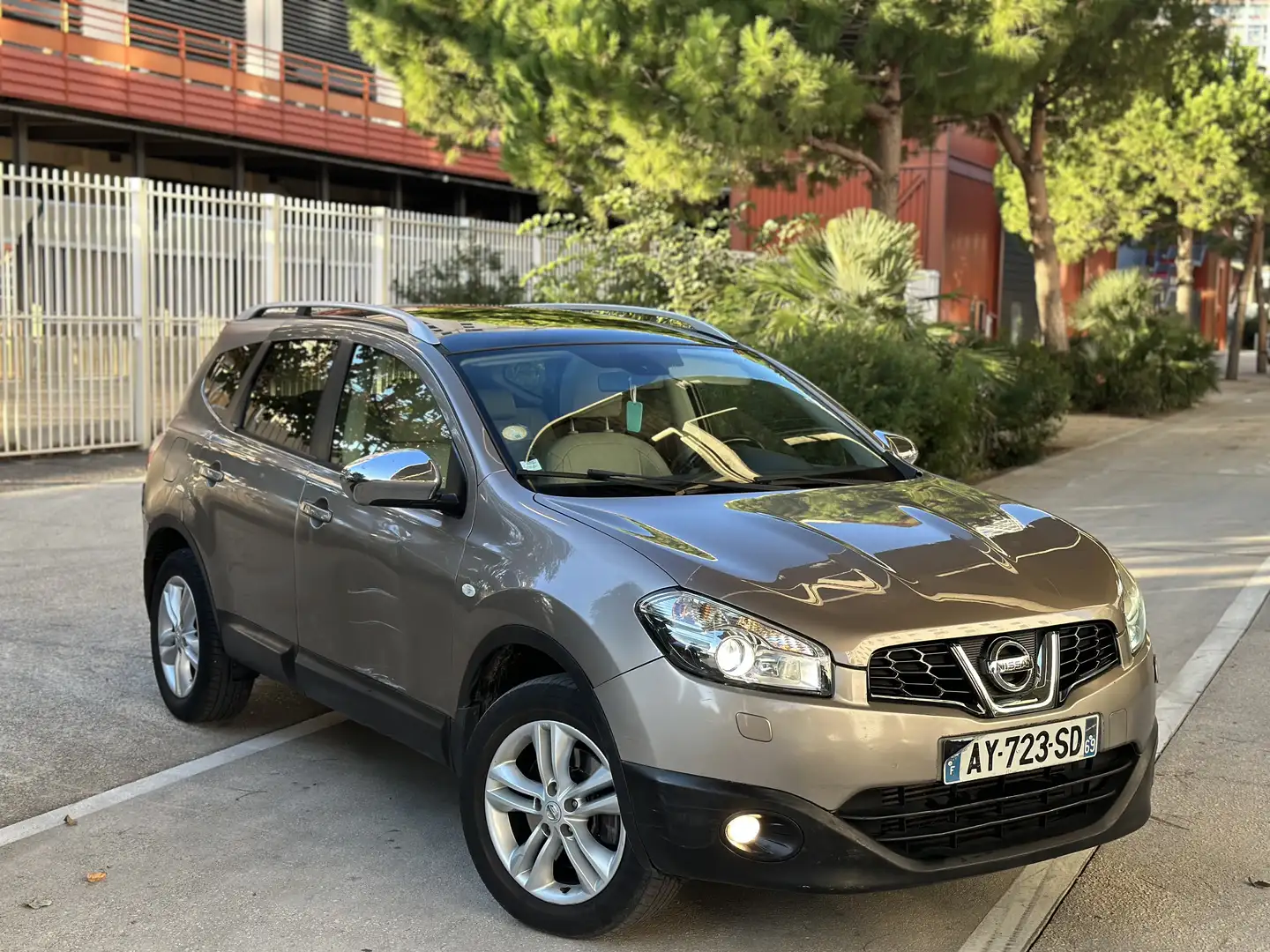 Nissan Qashqai+2 2.0 dCi 150 FAP All-Mode Connect Edition - 2