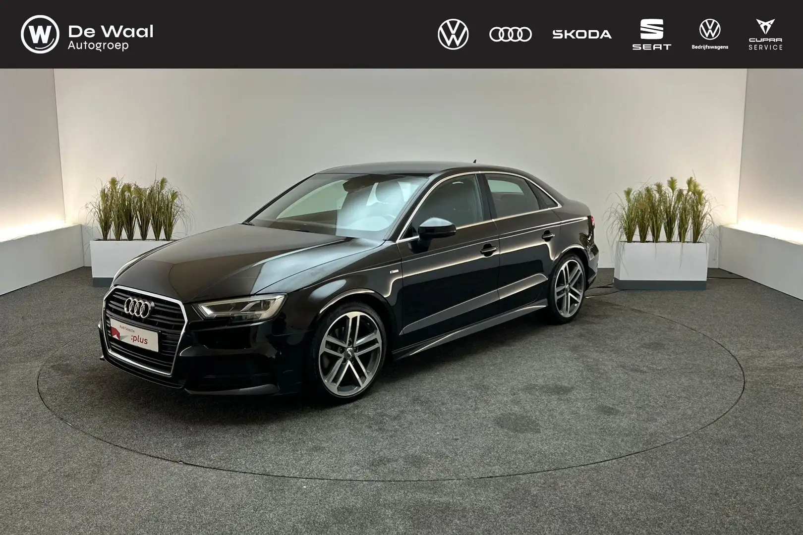 Audi A3 Limousine 1.0 TFSI 116pk S tronic Sport Pro Line S Zwart - 1