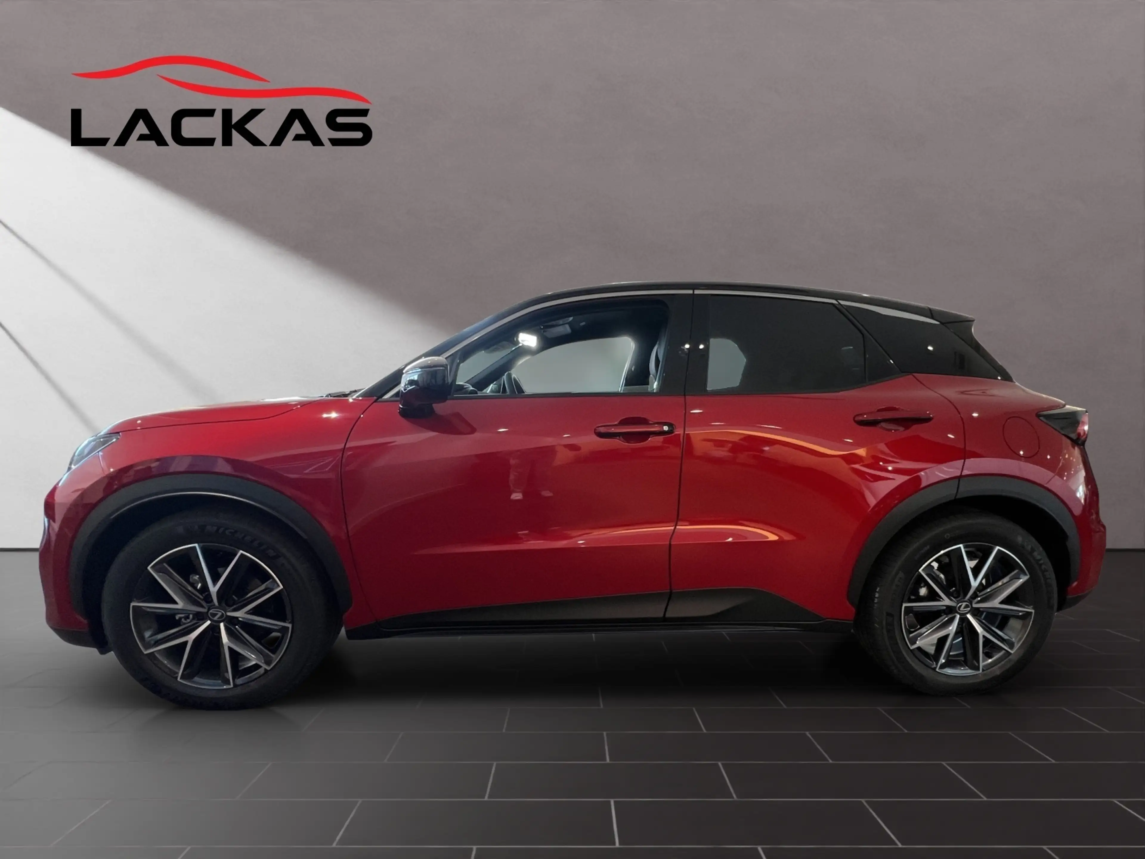 Lexus LBX Emotion PDC+Elekt.Heckklappe — photo 2