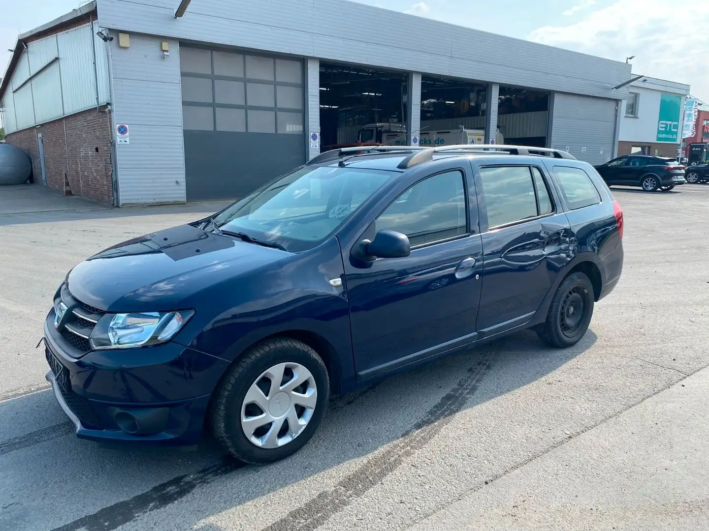 Dacia Logan MCV II Kombi Laureate Blau - 1