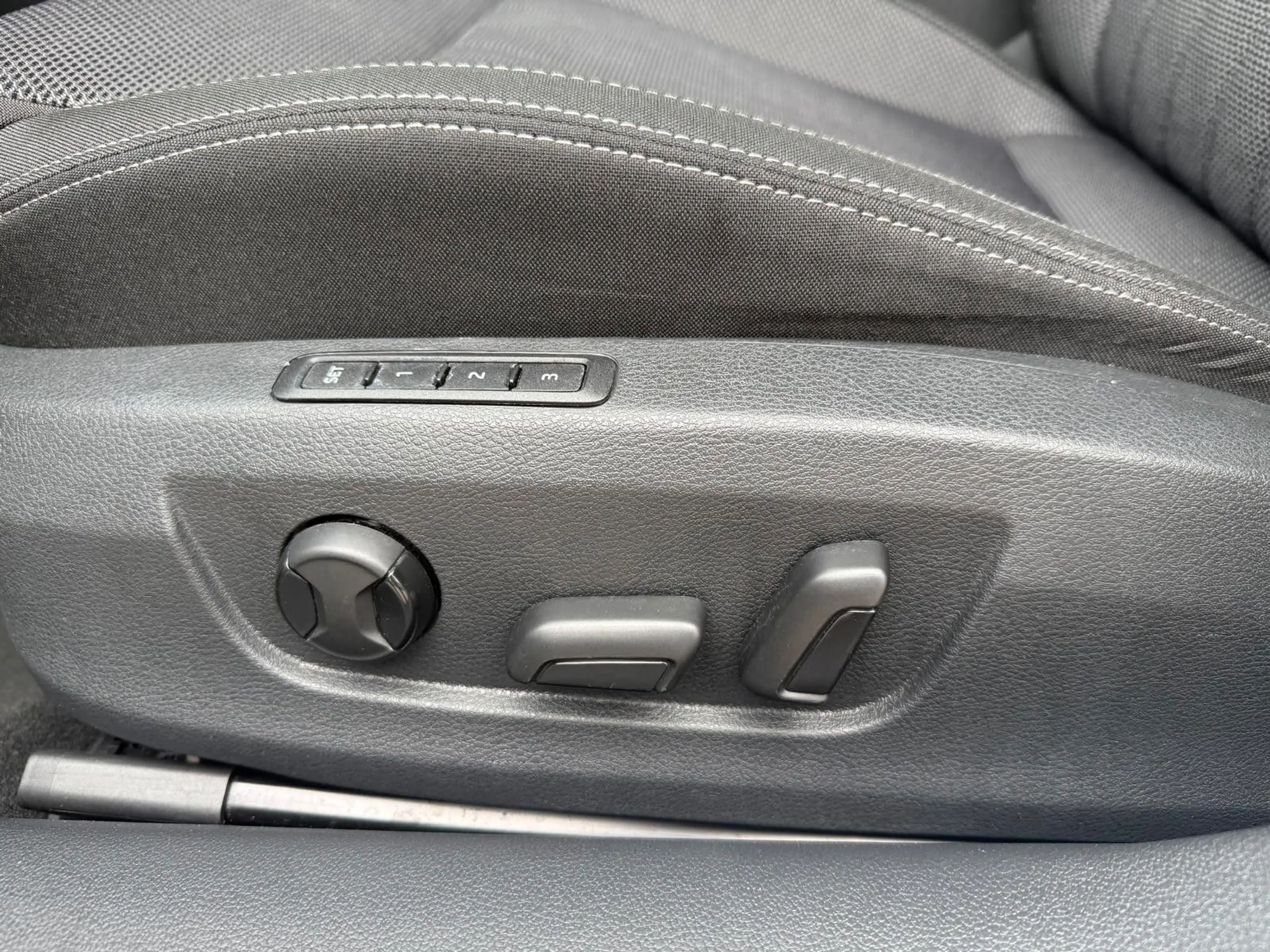 Skoda Superb Combi Style — photo 10