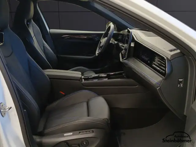 Volkswagen Passat view 14