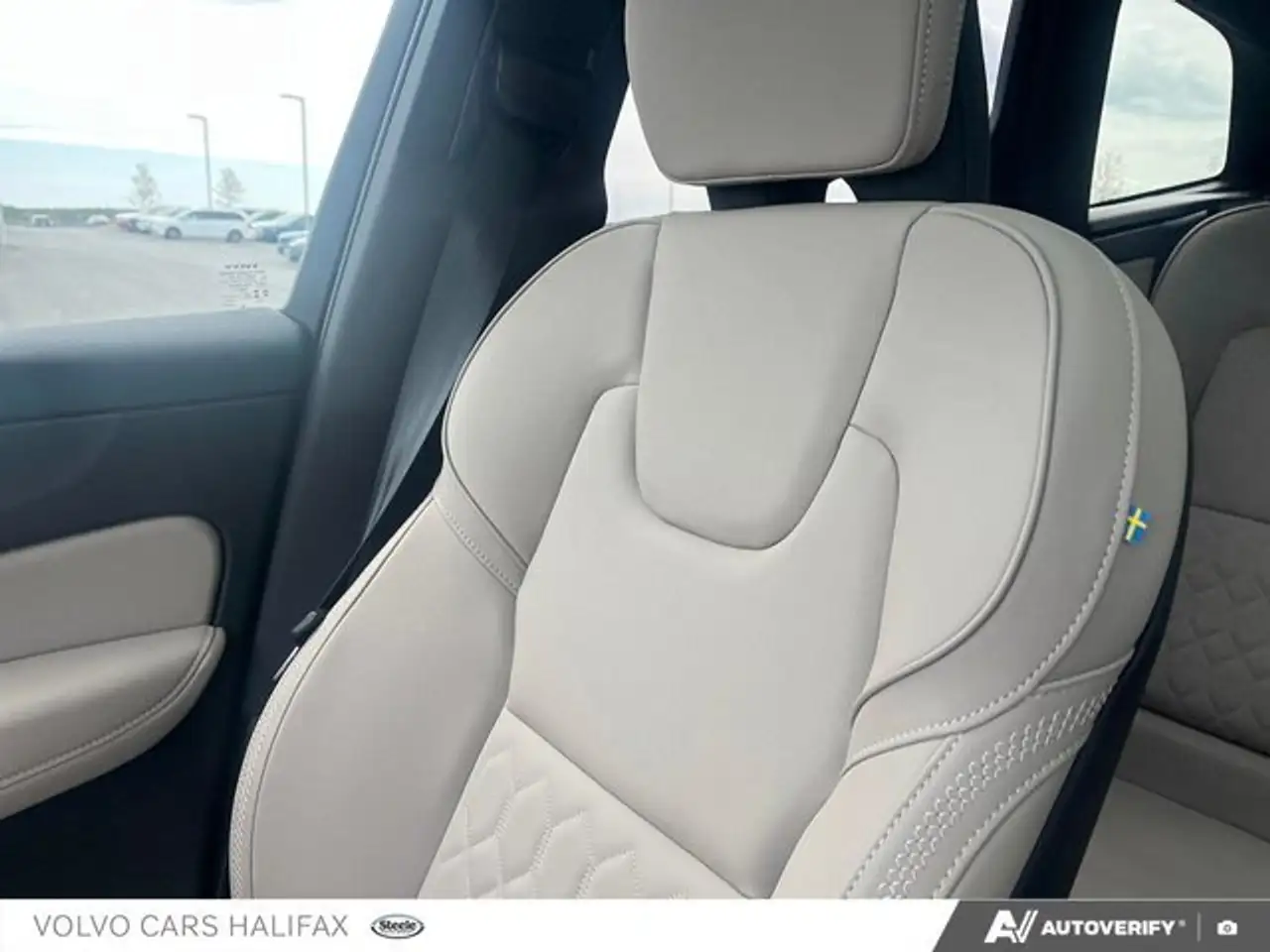 Volvo XC60 снимка Volvo XC60
