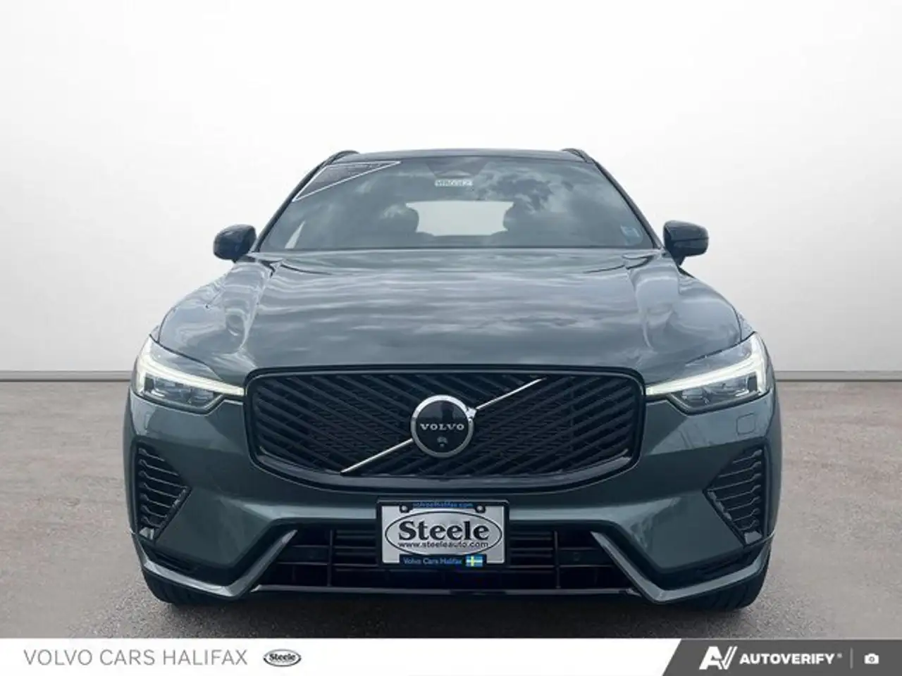 Volvo XC60 снимка Volvo XC60