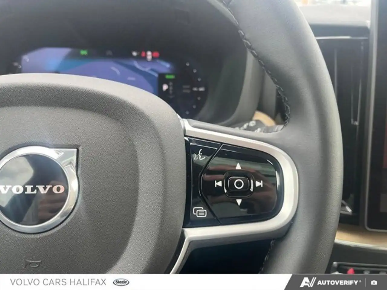 Volvo XC60 снимка Volvo XC60
