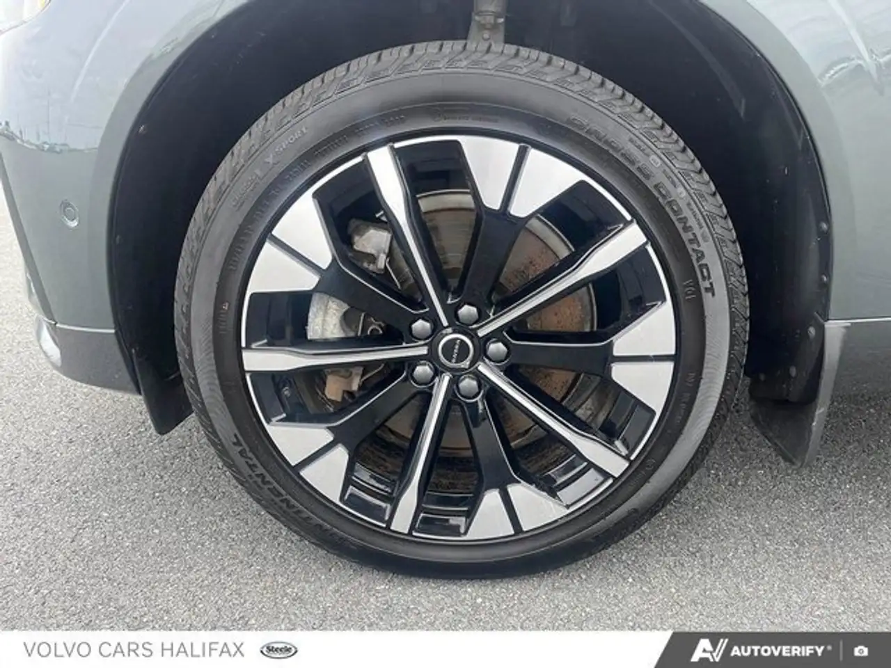 Volvo XC60 снимка Volvo XC60