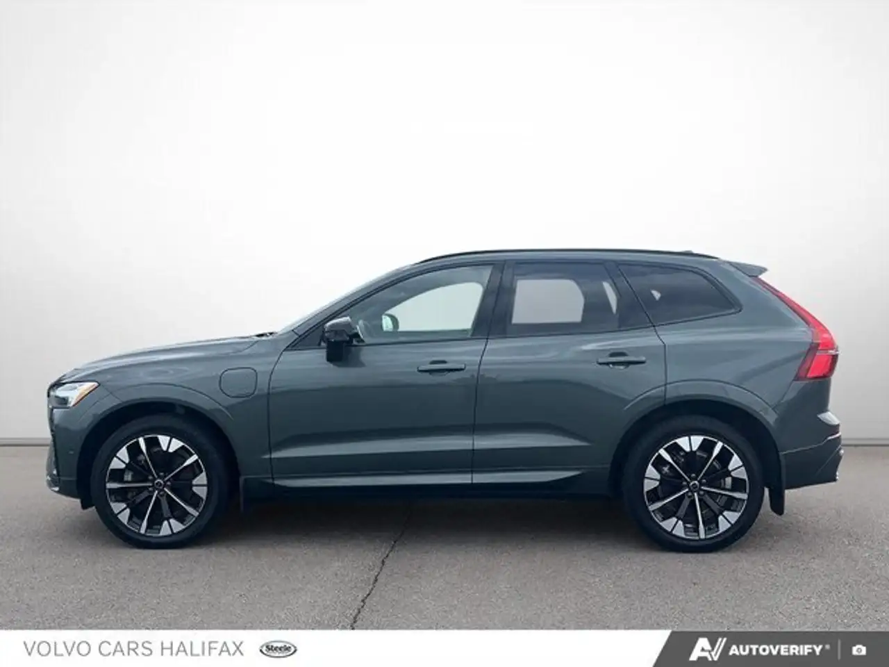 Volvo XC60 снимка Volvo XC60