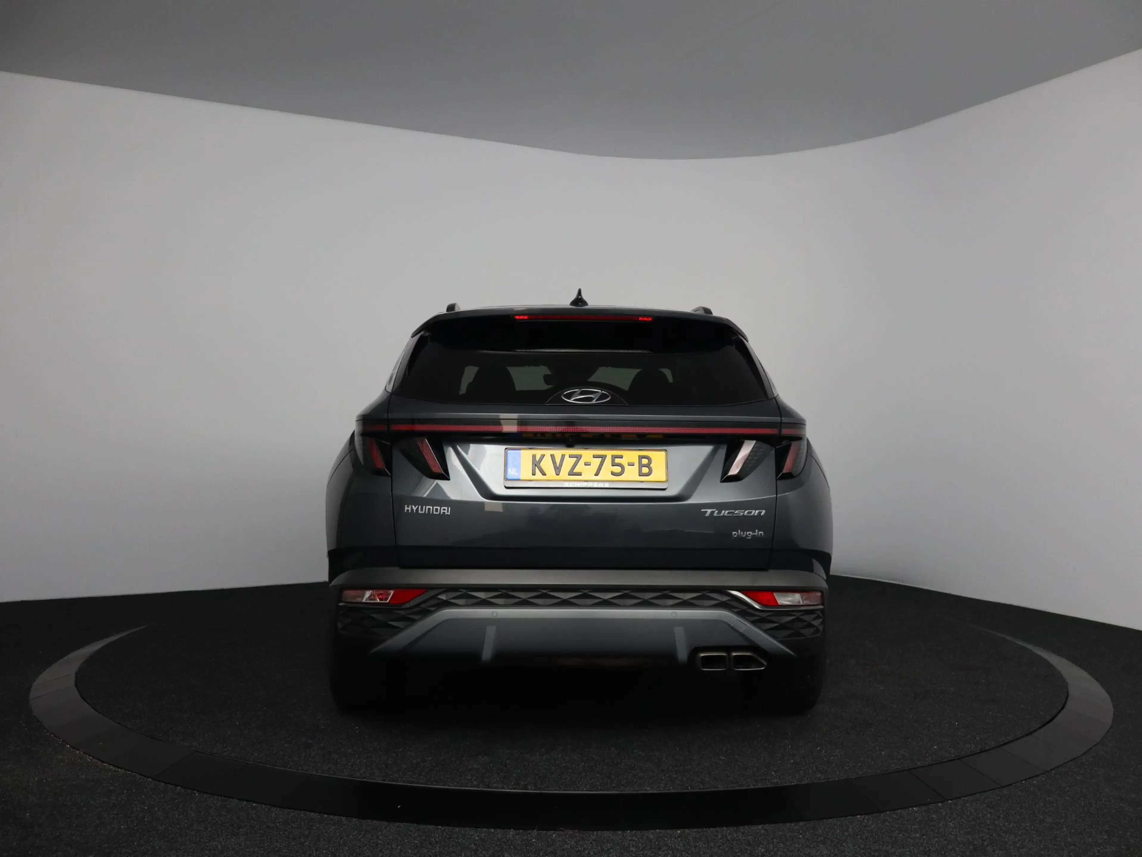 Hyundai TUCSON 1.6 T-GDI PHEV Comfort 4WD — photo 9