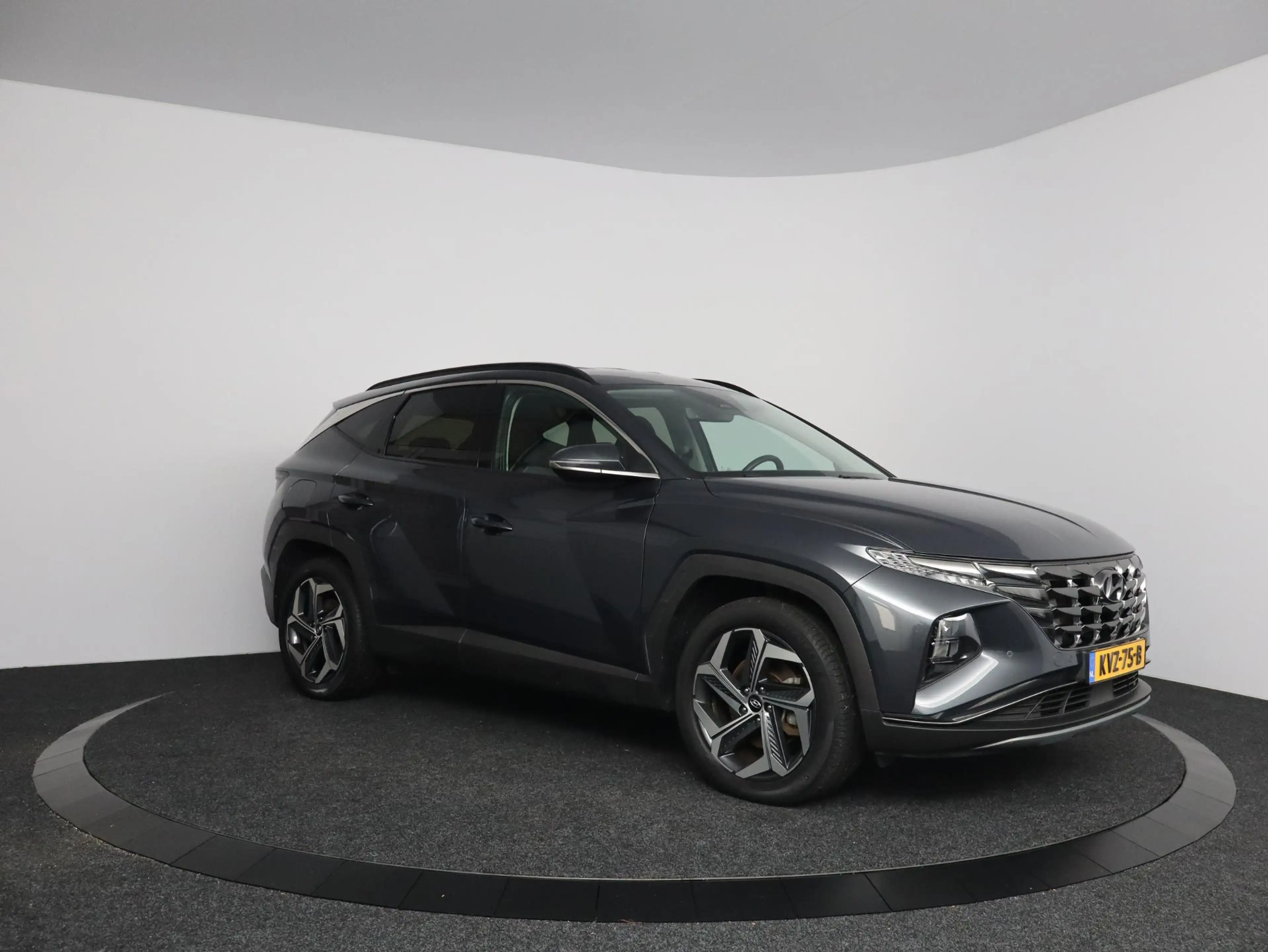 Hyundai TUCSON 1.6 T-GDI PHEV Comfort 4WD — photo 6