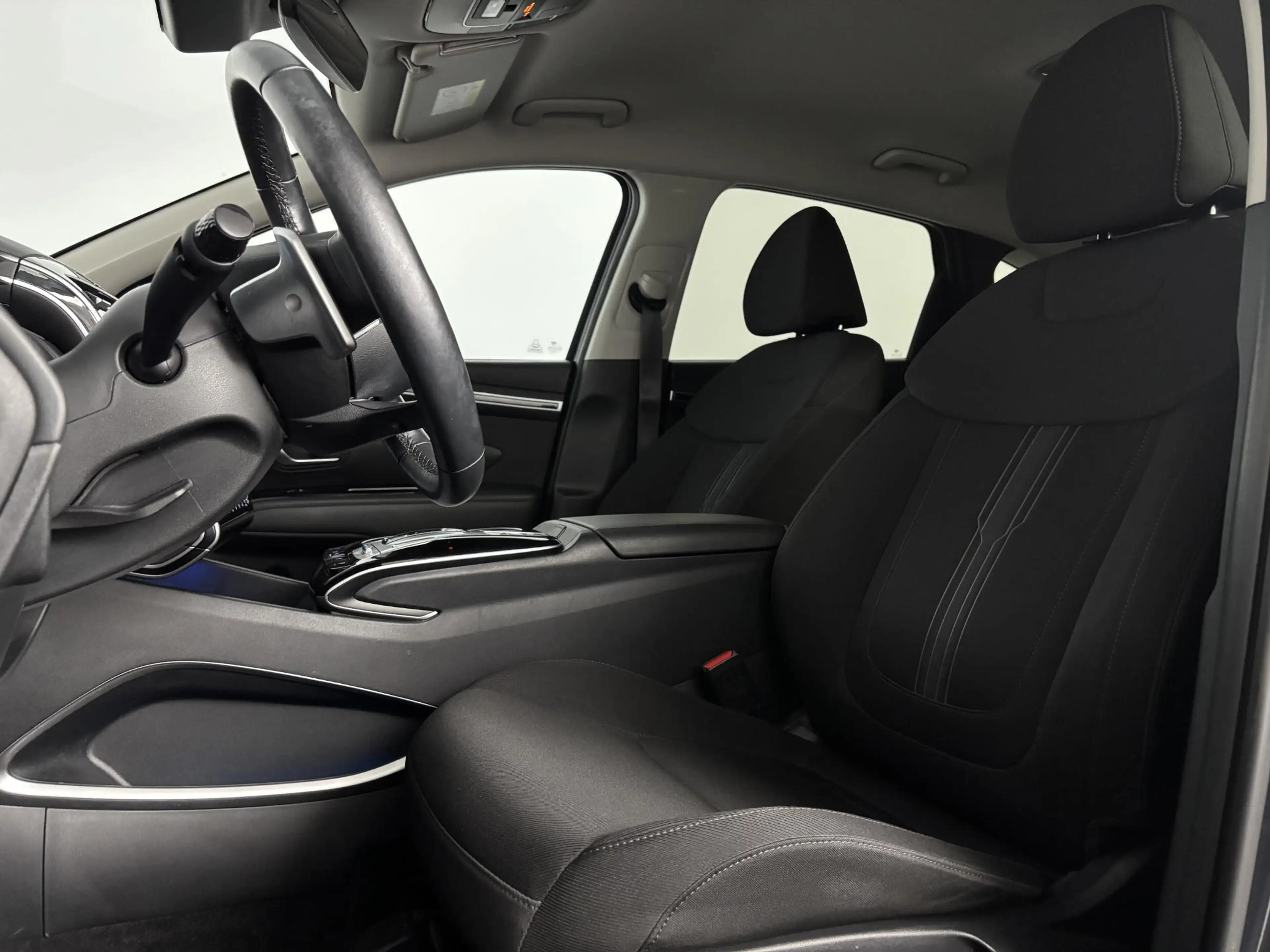 Hyundai TUCSON 1.6 T-GDI PHEV Comfort 4WD — photo 3
