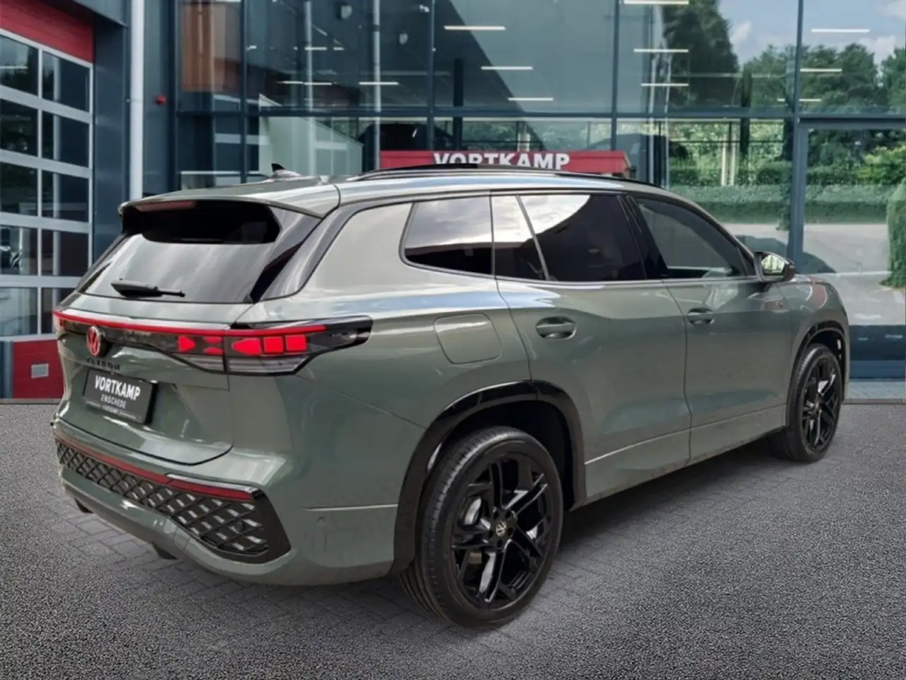 Volkswagen Tayron 1.5 eTSI R-LINE 7PERS/TREKHAAK/PANO-DAK/ELEK-KLEP/ 5
