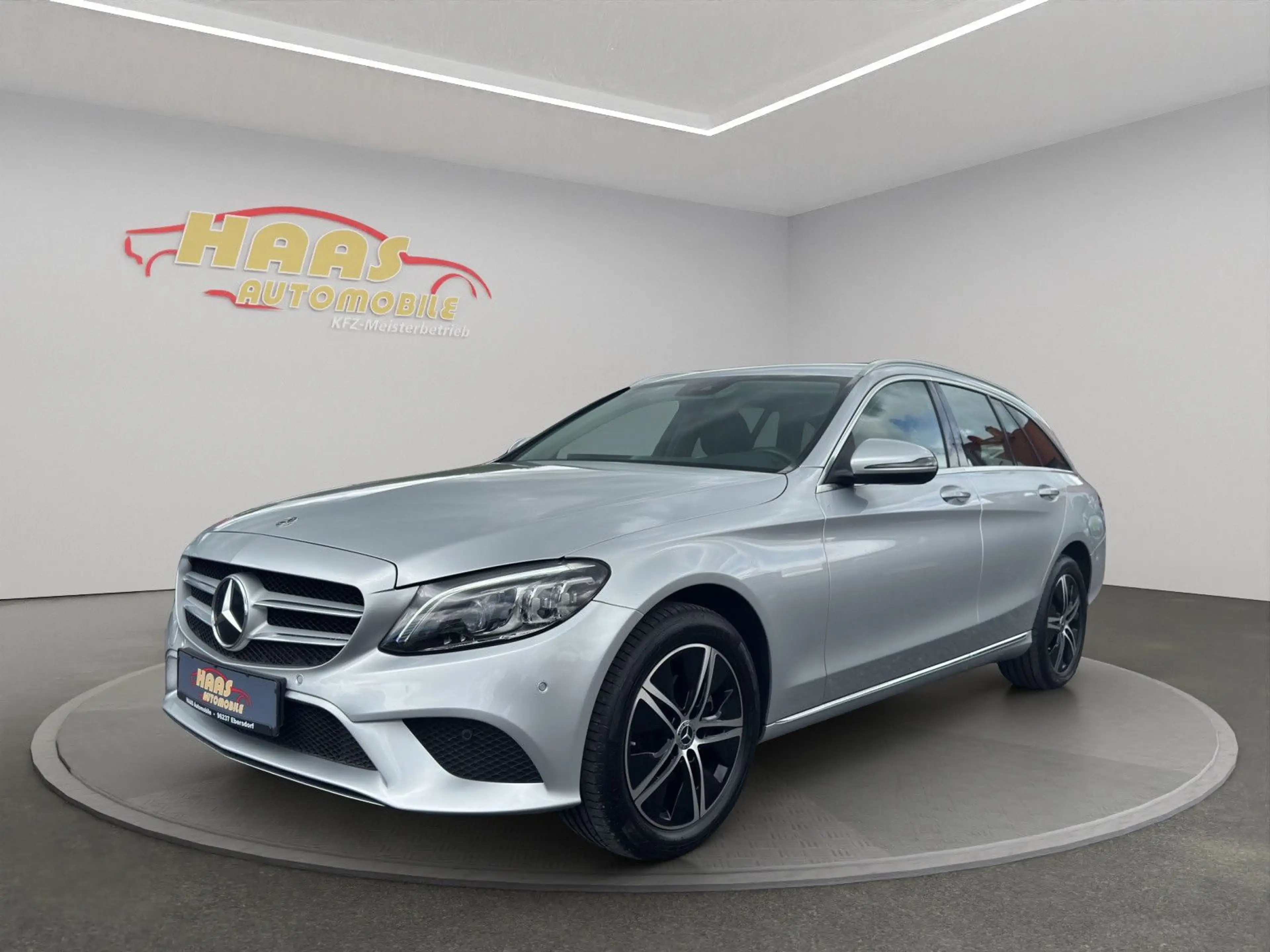 Mercedes-Benz C 220 4Matic *Multibeam LED*Navi*