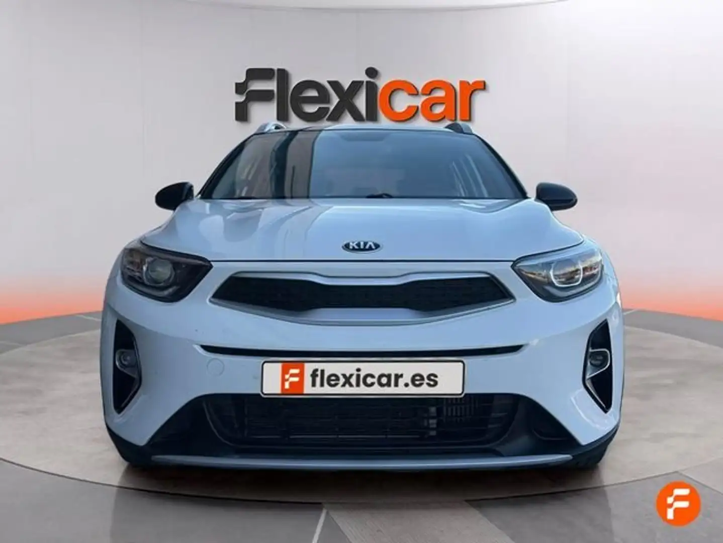 Kia Stonic 1.0 T-GDi 74kW (100CV) MHEV iMT Drive Blanco - 2