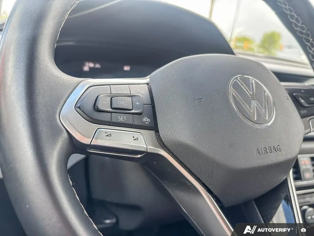 Volkswagen Taos снимка Volkswagen Taos