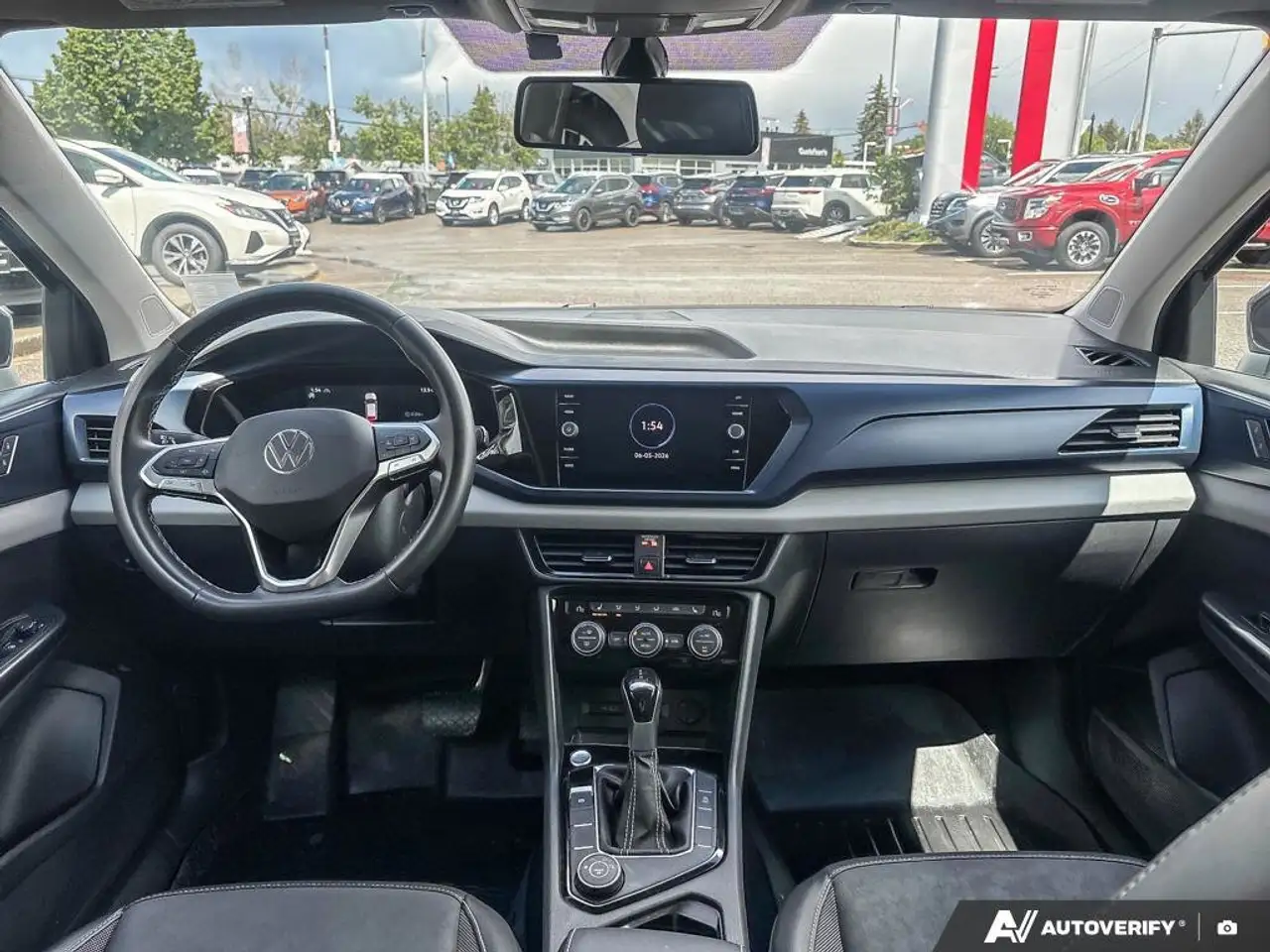 Volkswagen Taos снимка Volkswagen Taos