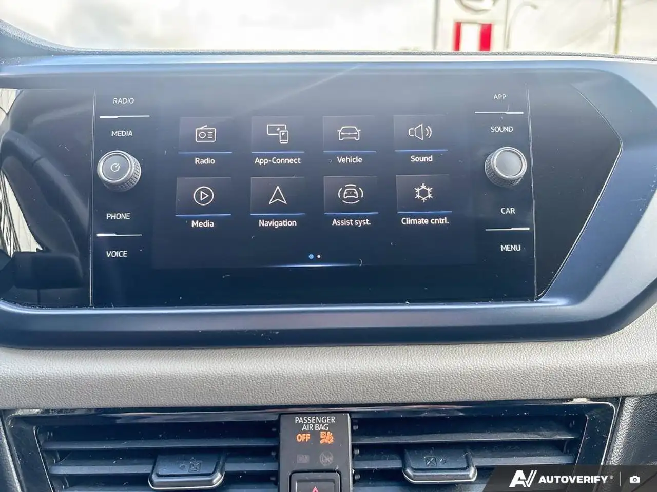 Volkswagen Taos снимка Volkswagen Taos