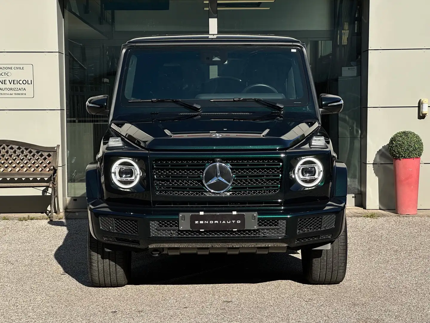 Mercedes-Benz G 350 d 4Matic 286cv Premium 9G-Tronic Vert - 2