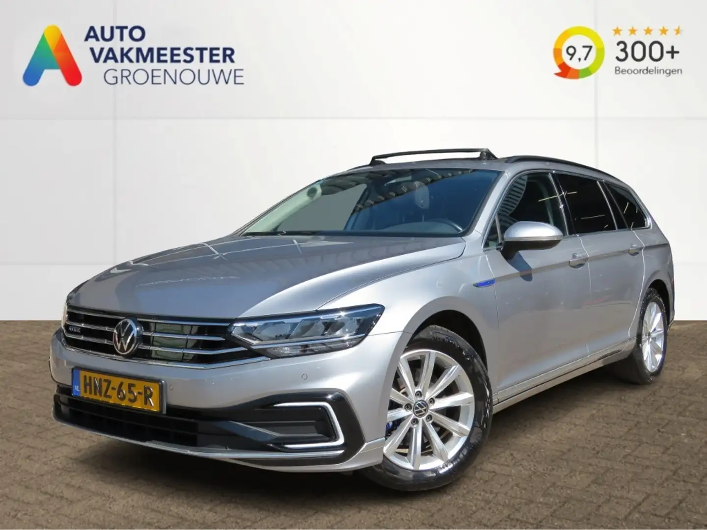 Volkswagen Passat 1.4 TSI PHEV GTE BNS / Pano / Wegklap.haak / BOVAG Grau - 1