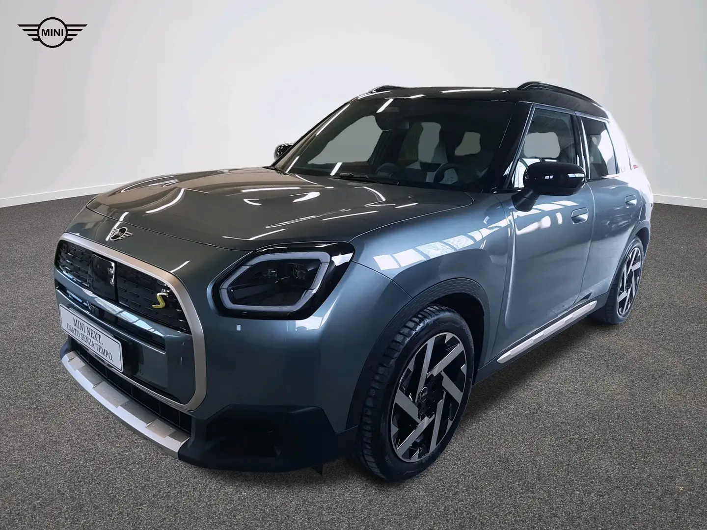 MINI Countryman S All4 All-Electric MINI Countryman SE ALL4 Зелёный - 1
