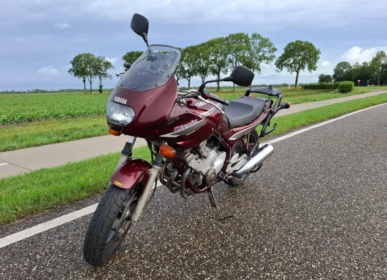 Yamaha XJ 600