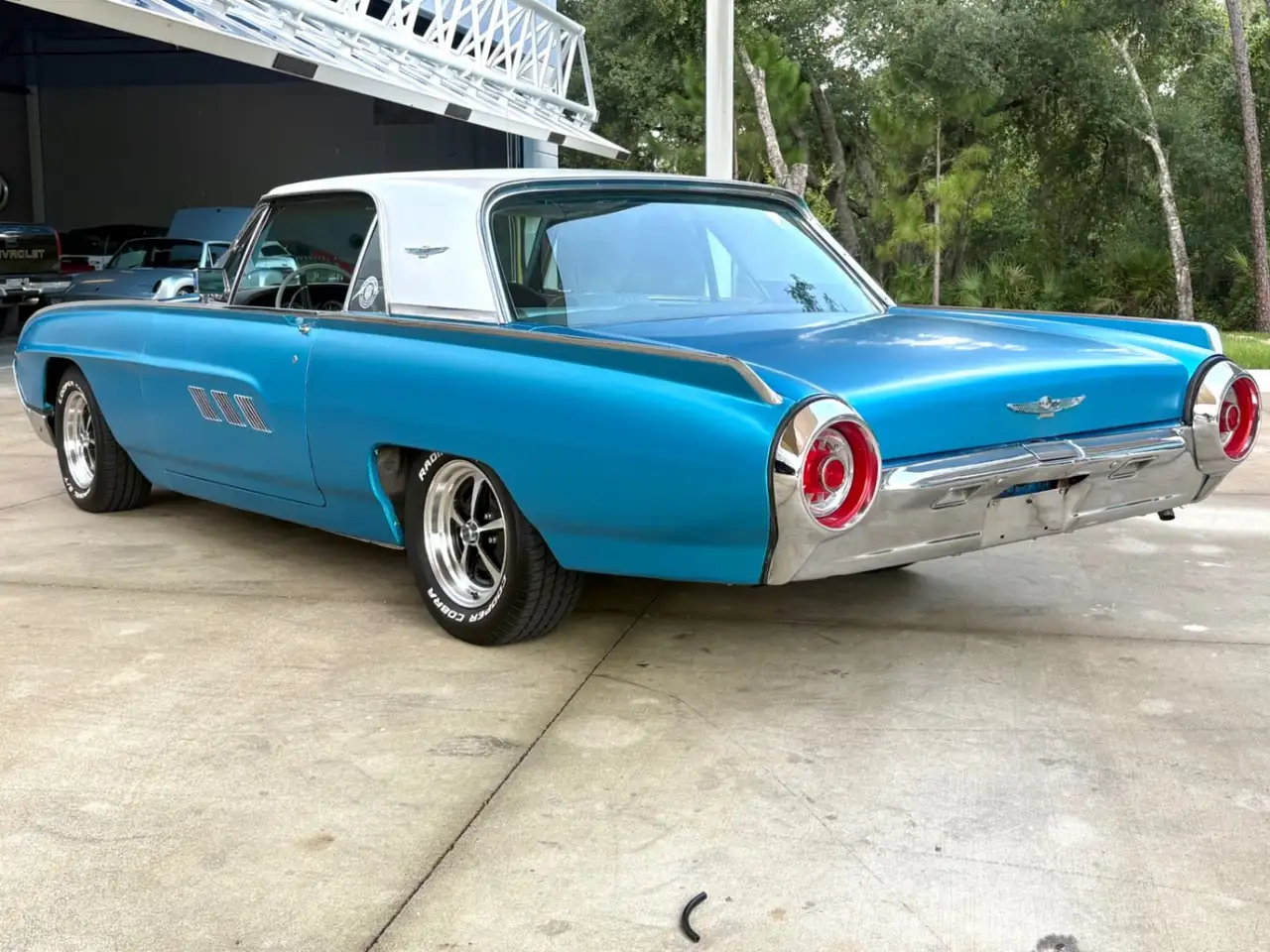 Ford Thunderbird Base, foto 10