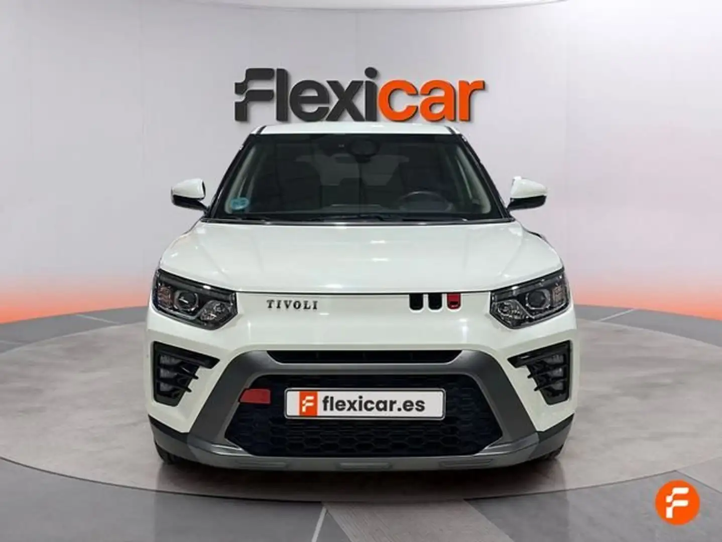 SsangYong Tivoli G15T LP Line Blanco - 2