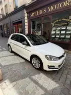 Volkswagen Golf VII essence moteur neuf boîte auto toit ouvrant superbe état