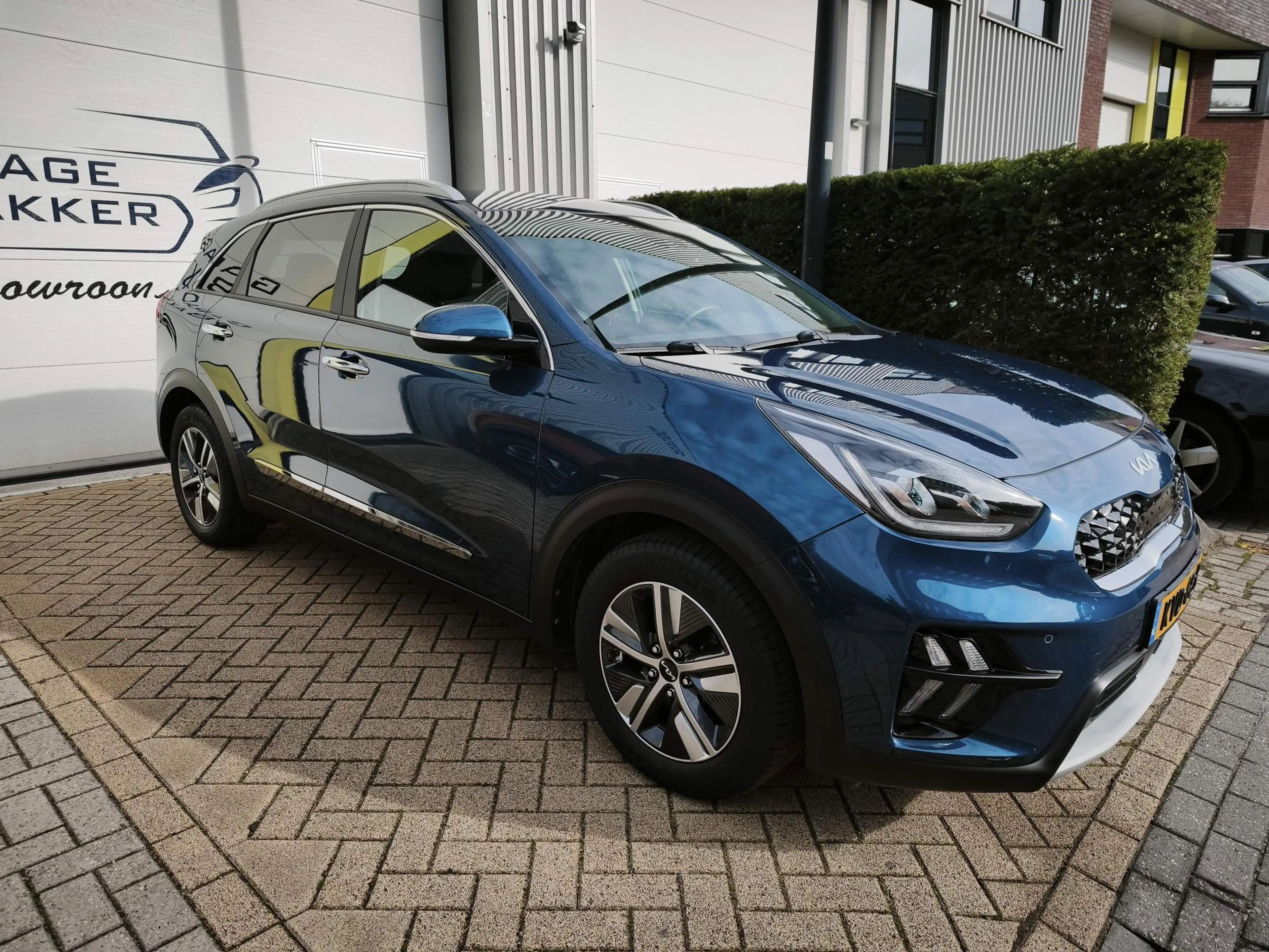 Kia Niro 1.6 GDi PHEV ExecutiveLine Plug-In Navi / Carplay — photo 2