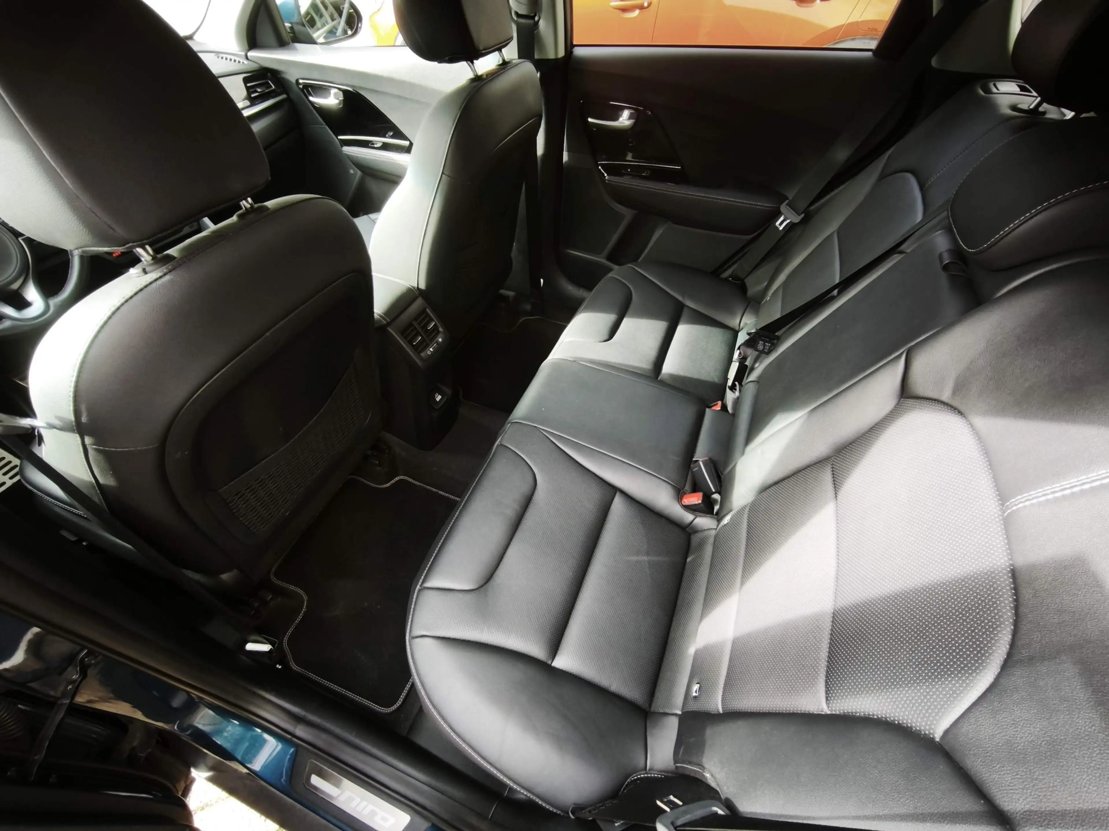 Kia Niro 1.6 GDi PHEV ExecutiveLine Plug-In Navi / Carplay — photo 16