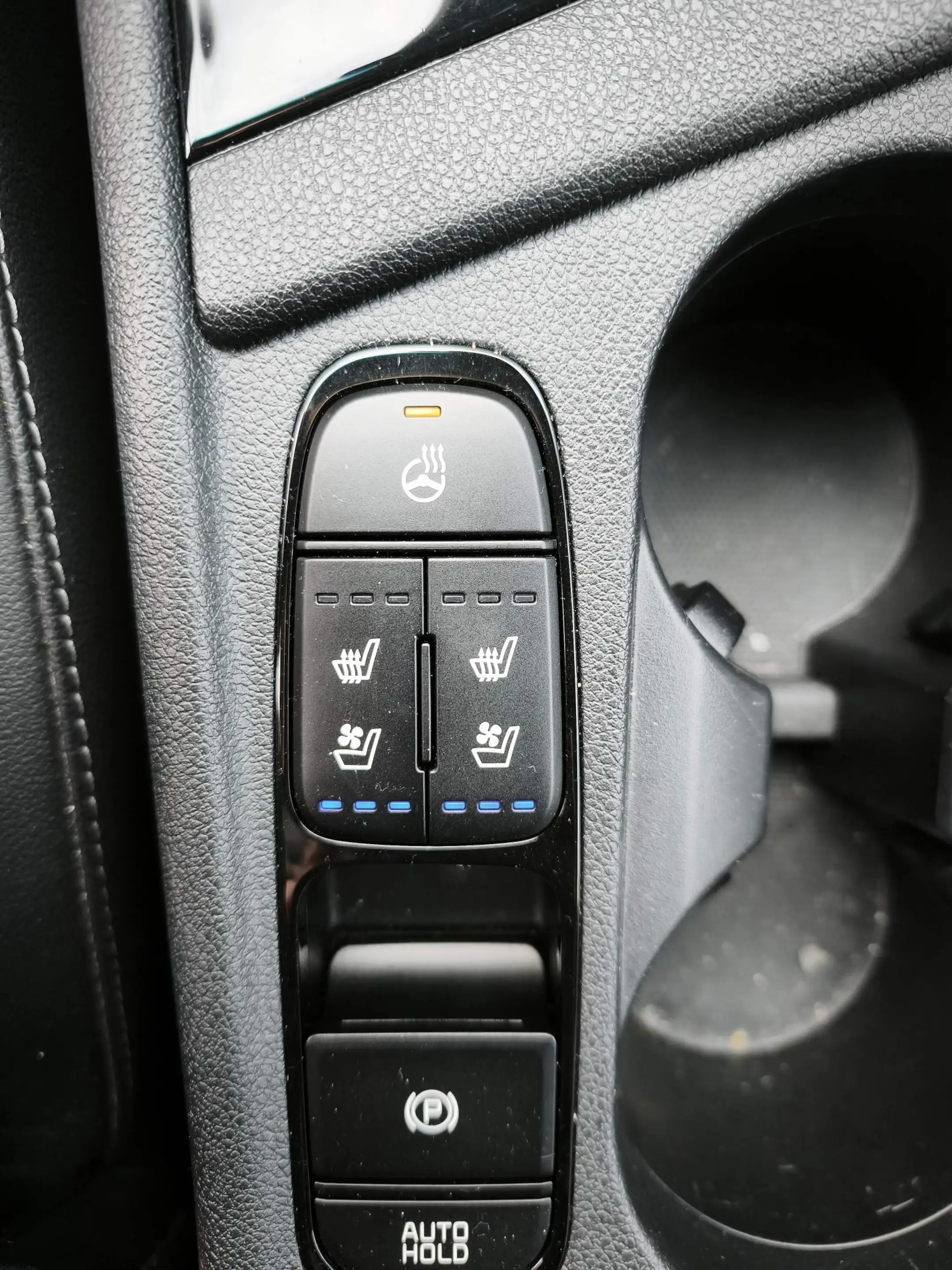 Kia Niro 1.6 GDi PHEV ExecutiveLine Plug-In Navi / Carplay — photo 25