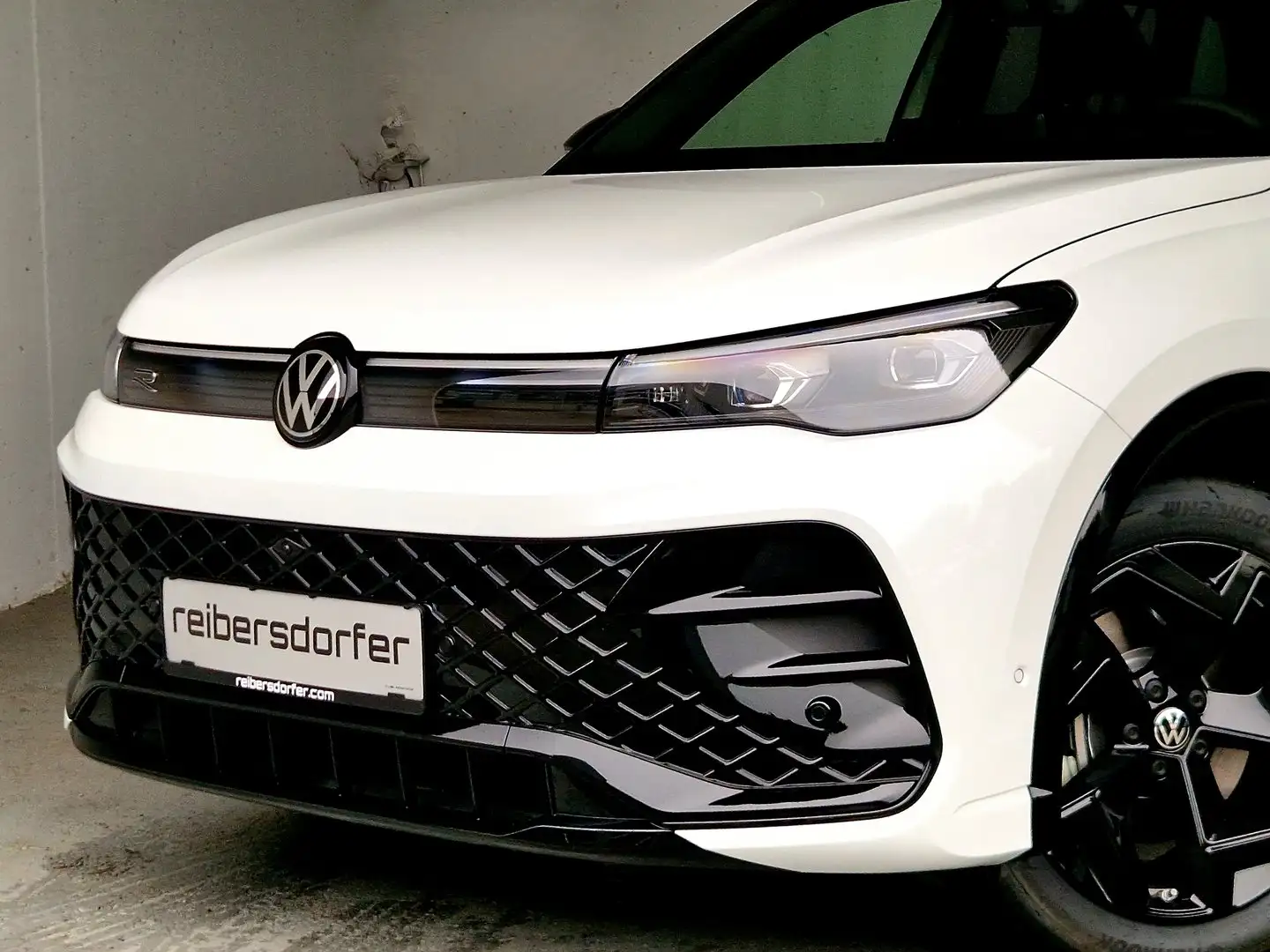 Volkswagen Tiguan R-Line eHybrid DSG 150 kW Weiß - 2