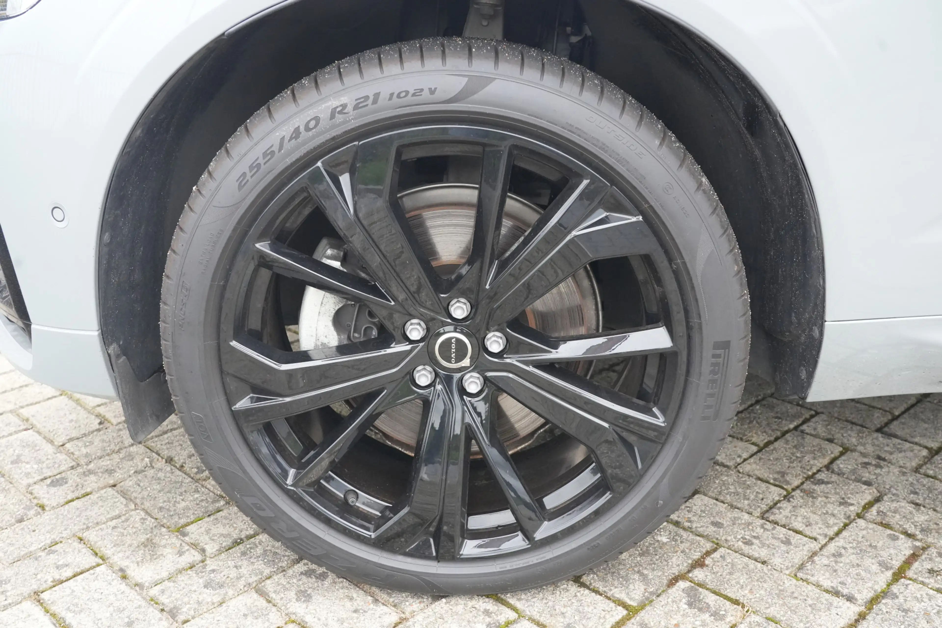 Volvo XC60 2.0 T8 FACELIFT Plug-in hybrid AWD Ultra Black Edi — photo 7