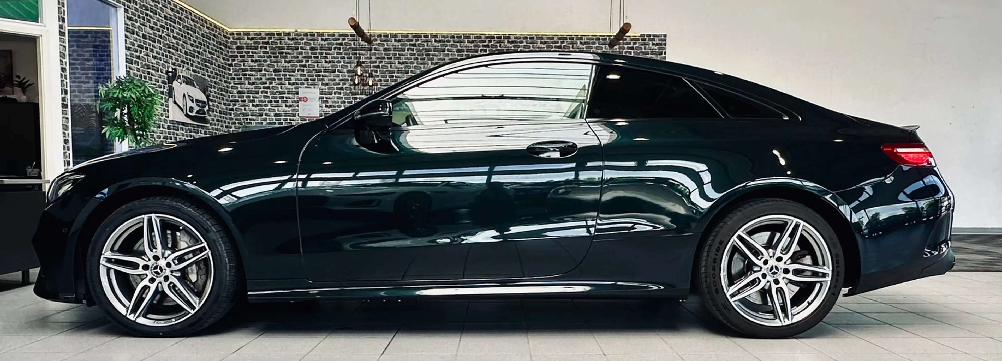 Mercedes-Benz E 400 4M AMG 360*|BURMESTER|PANO|HUP|WIDESCREEN| — photo 8
