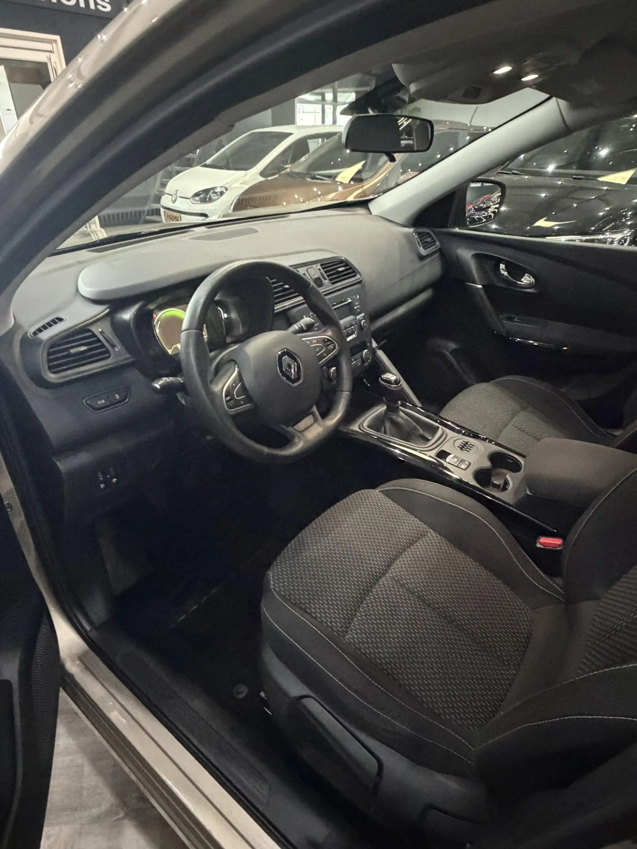 Renault Kadjar 1.2 TCe Life — photo 14