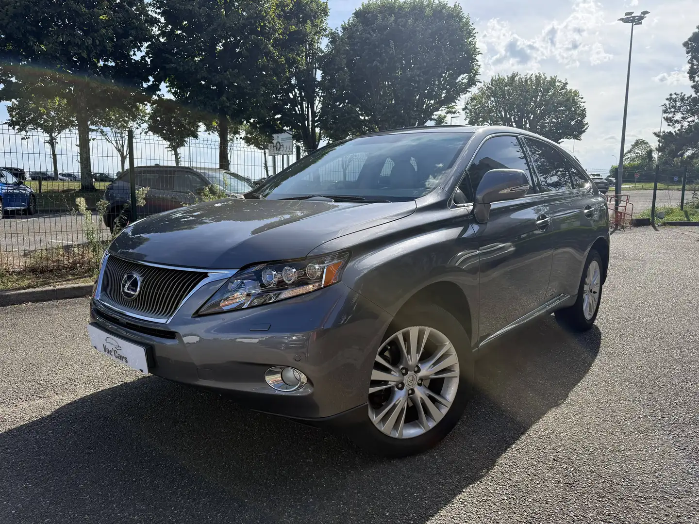 Lexus Sonstige III 450h 4WD Pack Président Grau - 1