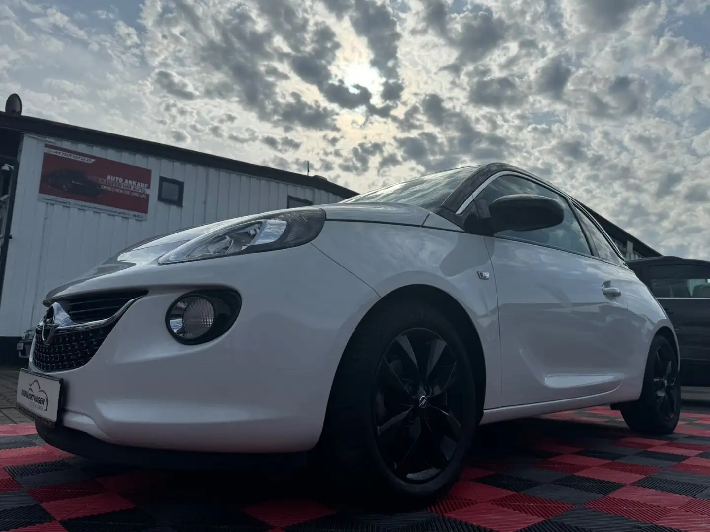 Opel Adam 1.4 Open Air*Sitzheizung*Chrome-Paket* Weiß - 1