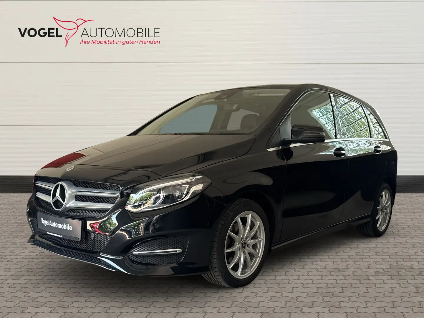 Mercedes-Benz B 220 4Matic Urban Style Edition +Navi+Kam.+LED+ Schwarz - 1