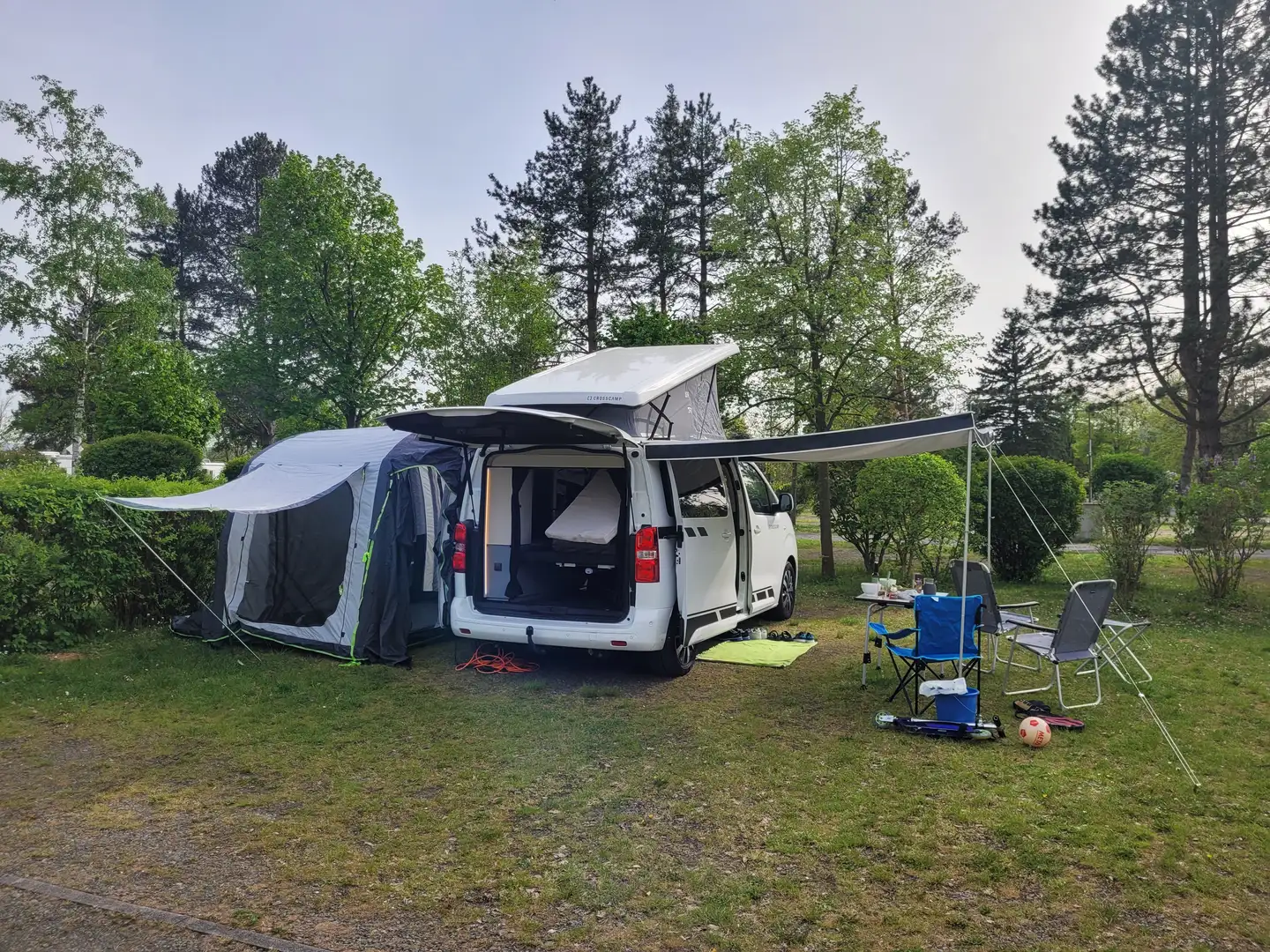 Toyota Proace Proace 2,0-l-D-4D L2 Autm. Comfort Weiß - 2