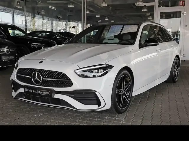 Mercedes-Benz C 200 d T AMG AHK+PANO+TOTWINKEL+DISTRO+360°+18"