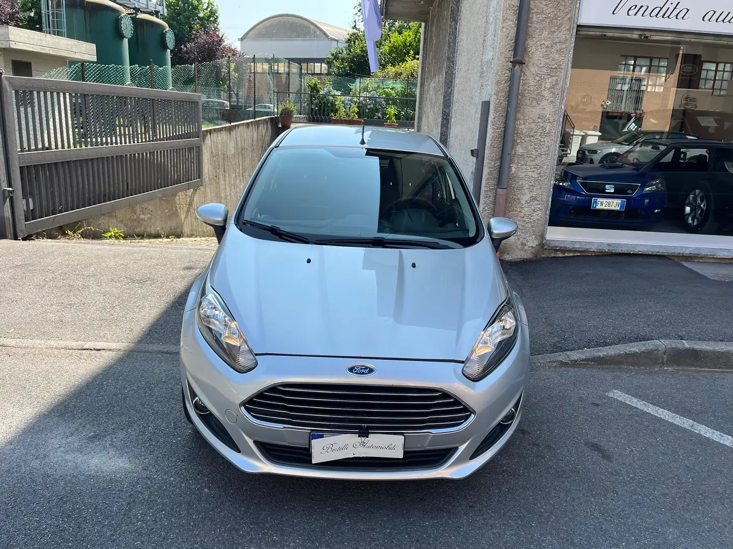Ford Fiesta 5p 1.4  Gpl  E6 OK NEOPATENTATO Grigio - 2