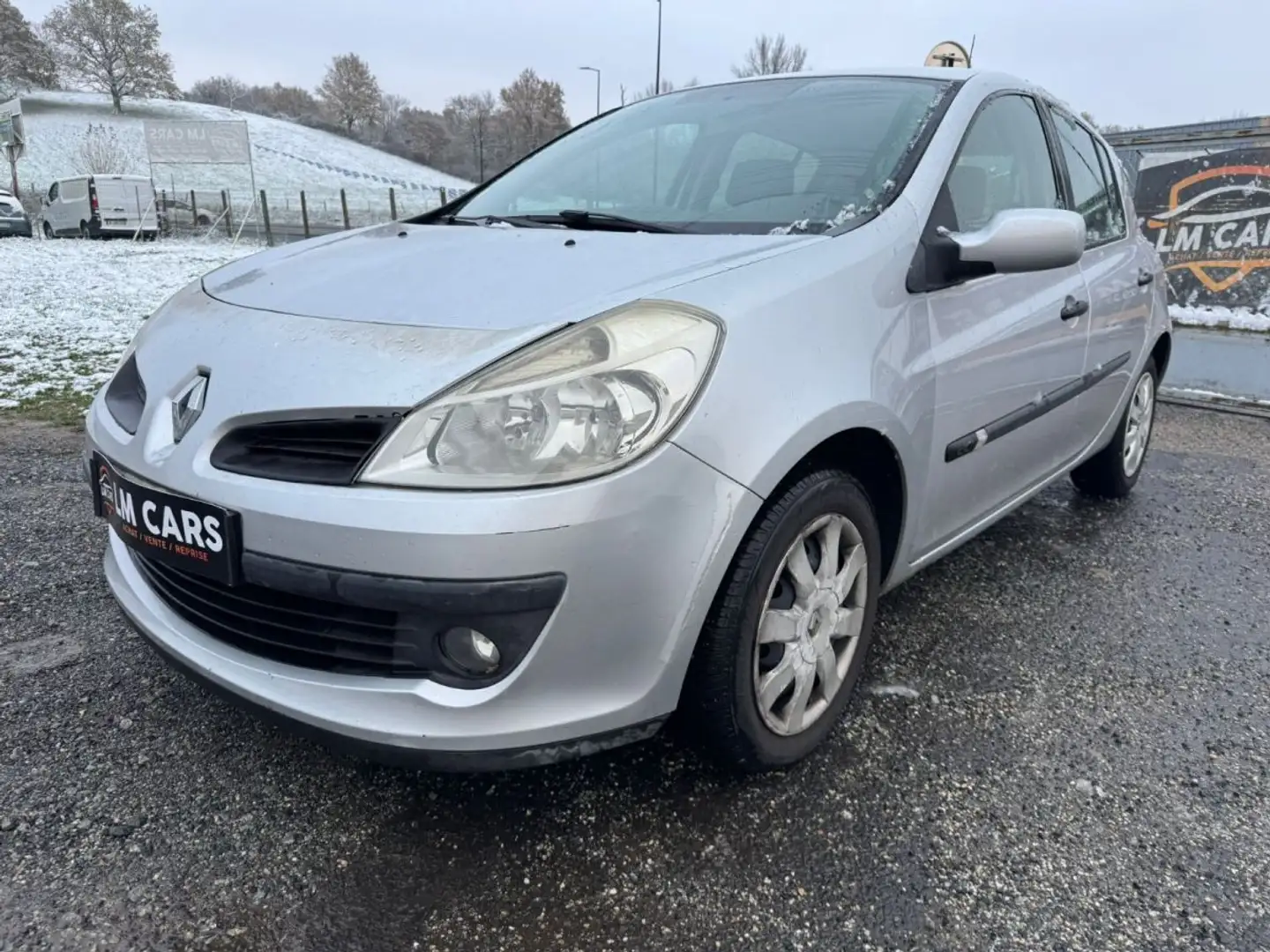 Renault Clio III Confort Dynamique Gris - 2