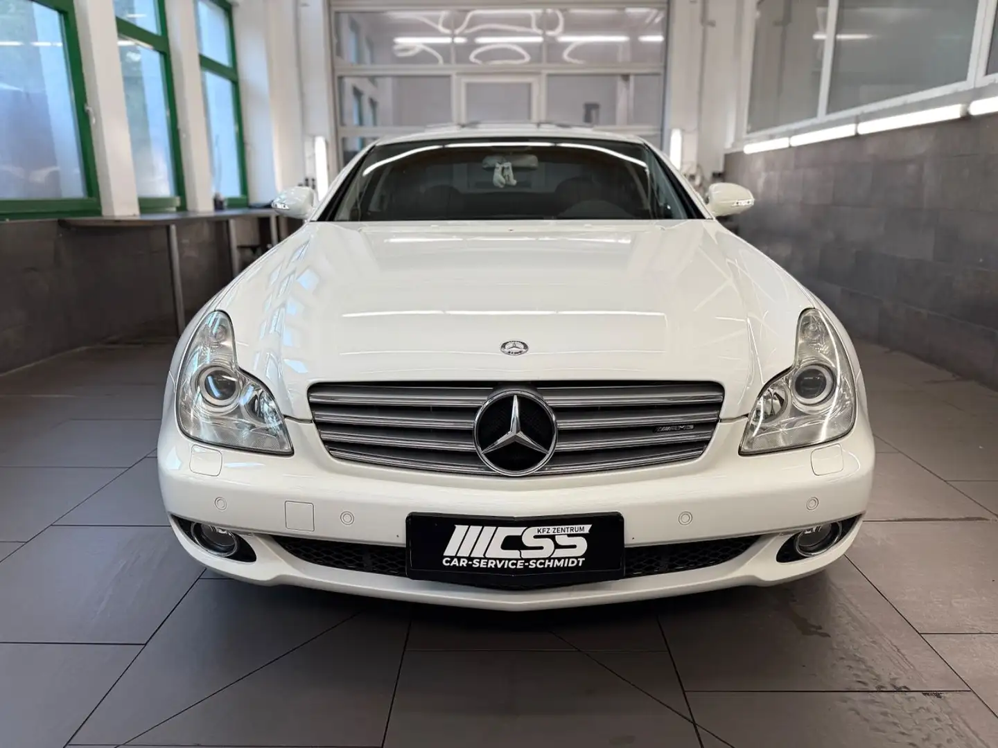 Mercedes-Benz CLS 500 *AMG*PANO*LUFT*H&K*M113 - Umbaukosten 13k Blanc - 2