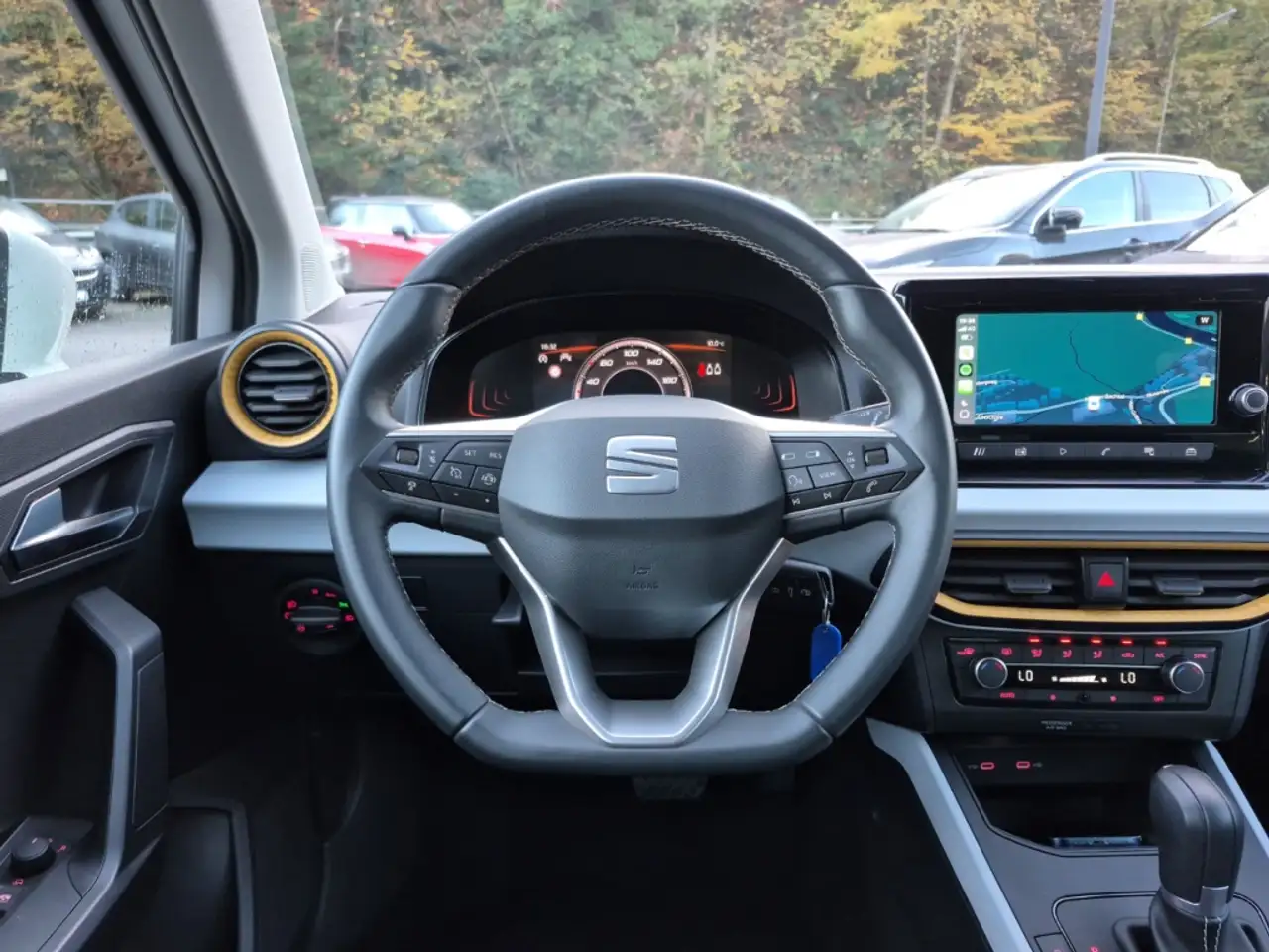 SEAT Arona 1.0 TSI Style DSG LED PDC ACC CarPlay 10